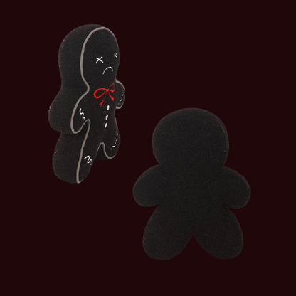 Gotisk kudde - läskig pepparkaksgubbe