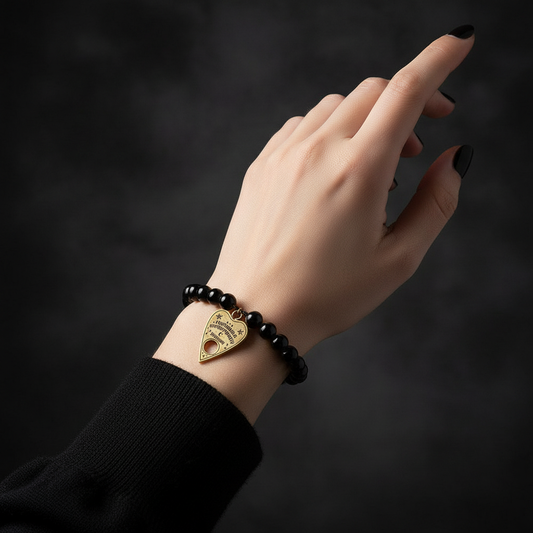 Planchette Bracelet Lifestyle